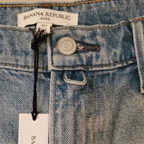 Banana Republic Women's Light Blue Patchwork Barrel Jeans NWT Size 30 Petite - Picture 4 of 10